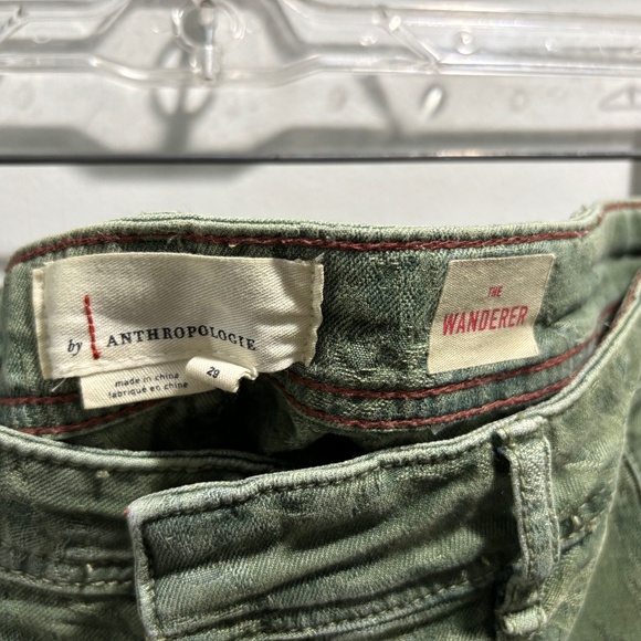 Anthropologie Green Cropped Pants - Picture 4 of 12